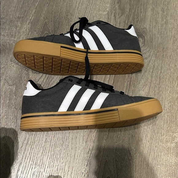Adidas Men’s Daily 4.0 Grey Sneakers main image 6